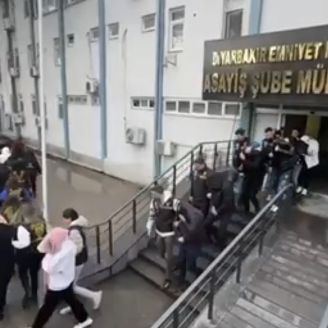 Diyarbakır merkezli 3 ilde fuhuş operasyonu; 12 tutuklama