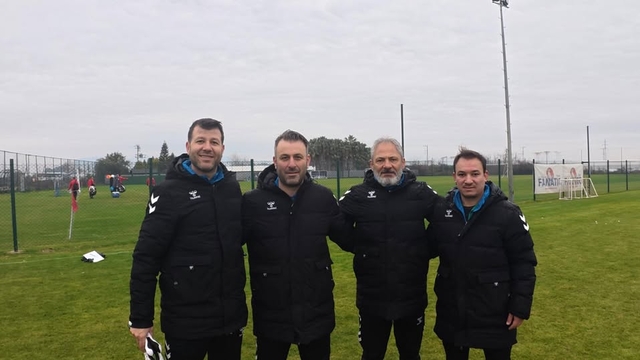 Ladik Belediyespor teknik direktör Eyüp Narşap ile yollarını ayırdı