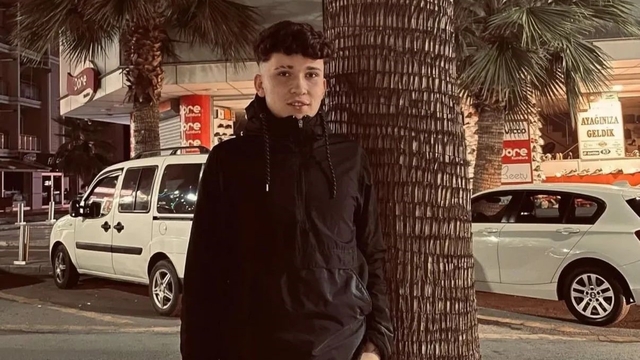 16 yaşındaki Rıdvan'ın öldüğü kavga anları saniye saniye çözümlendi
Rıdvan Saygın cinayetinde "kriminal rapor" dosyaya girdi