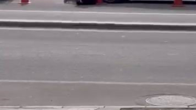 Diyarbakır'da 'tadilat' nedeniyle çıkan silahlı kavga kameraya yansıdı