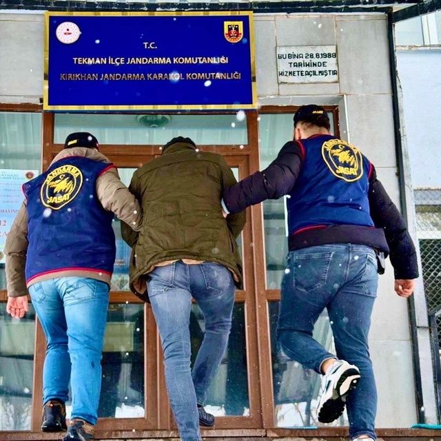 Erzurum'da firari hükümlüyü JASAT timi yakaladı
