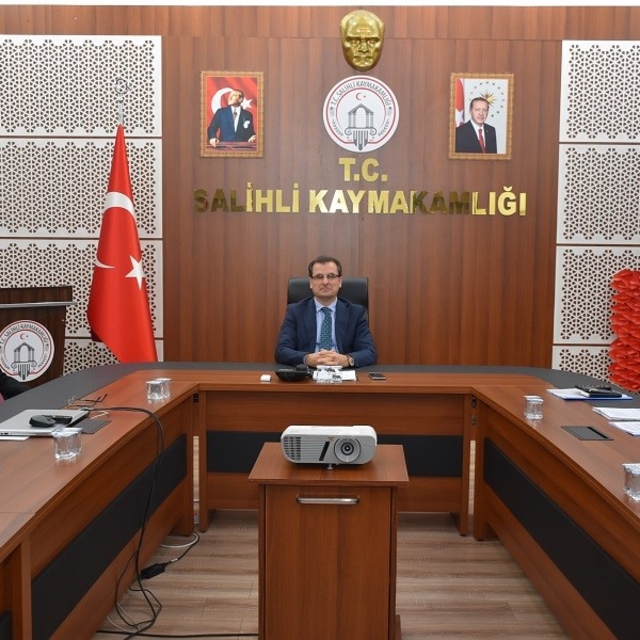 Salihli'de üniversite güvenliği masaya yatırıldı