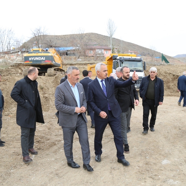 Oltu'da yeni öğretmenevinin temelleri açılıyor