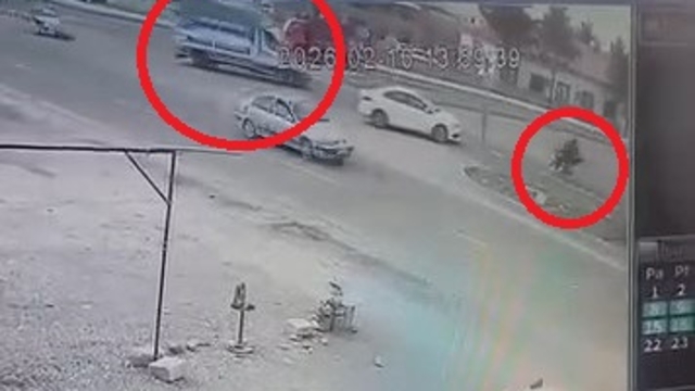 Kamyonete çarpan motosikletin sürücüsü öldü, yolcu ağır yaralı