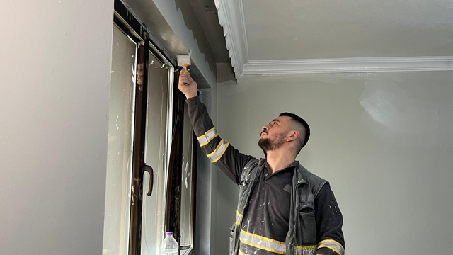 Bebeği üşümesin diye taşındığı evi yanmıştı: İHA'nın haberinden sonra yardımlar başladı