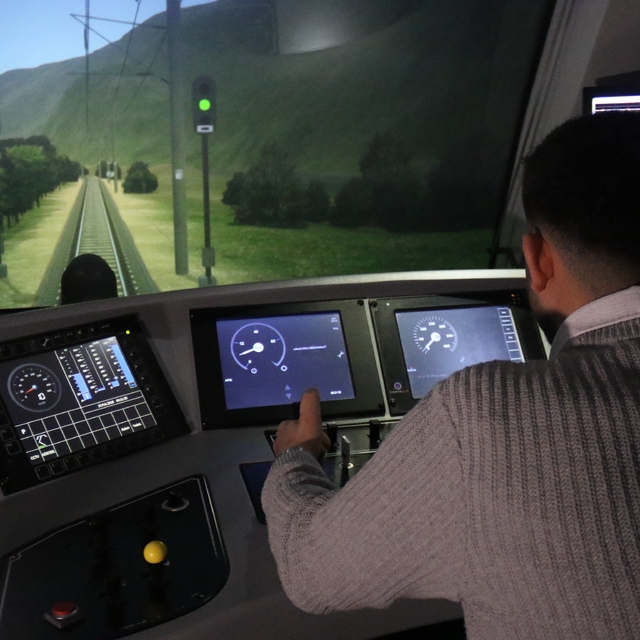 Geleceğin makinistleri bu merkezde yetişiyor
Bir asrı aşkın süredir eğitim...