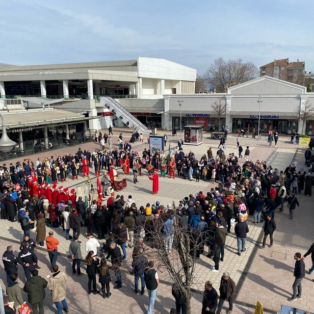 İnegöl AVM'de geleneksel Ramazan buluşmaları