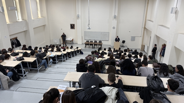 Tekirdağ'da üniversite öğrencilerine IBAN paylaşımının riskleri anlatıldı