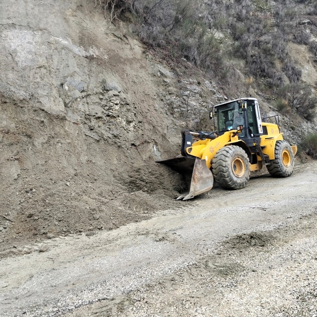 Büyükşehir ekiplerinden 'yağış' mesaisi