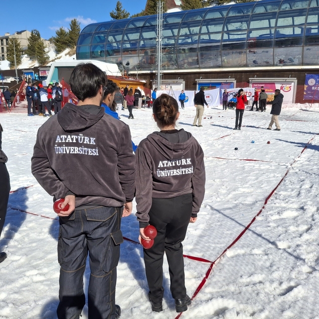 Ünilig kış oyunlarında Atatürk Üniversitesi rüzgârı