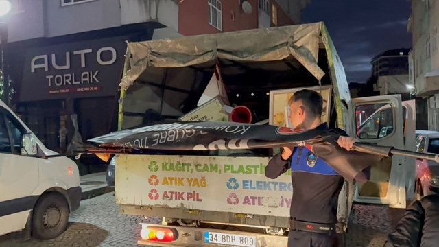 Rize'de kaldırım işgallerine yönelik reklam operasyonu