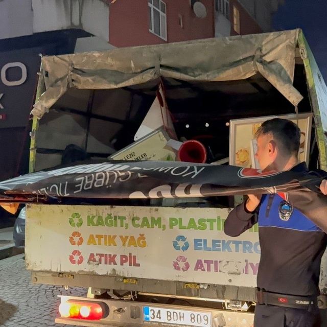 Rize'de kaldırım işgallerine yönelik reklam operasyonu