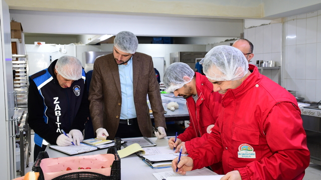 Terme'de ramazan ayı öncesi pastane imalathaneleri denetlendi