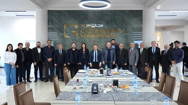 TOGÜ Rektörü Yılmaz, küresel başarıya imza atan bilim insanlarıyla buluştu