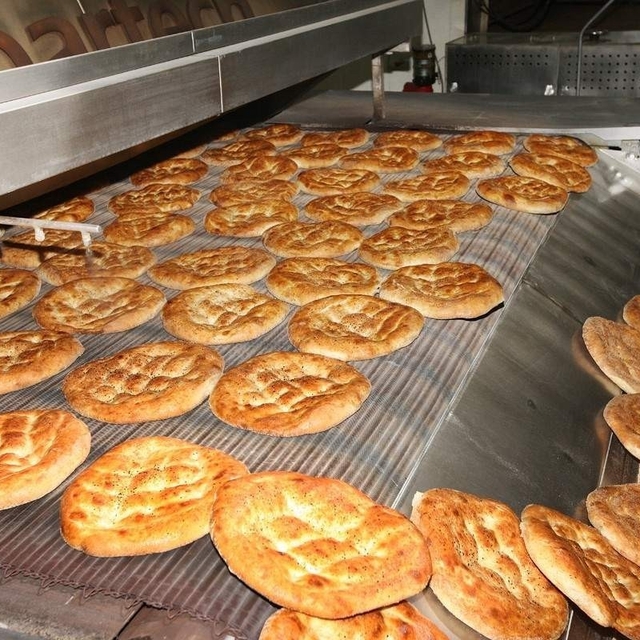 Bursa'da 450 gramlık BESAŞ pidesi 25 lira