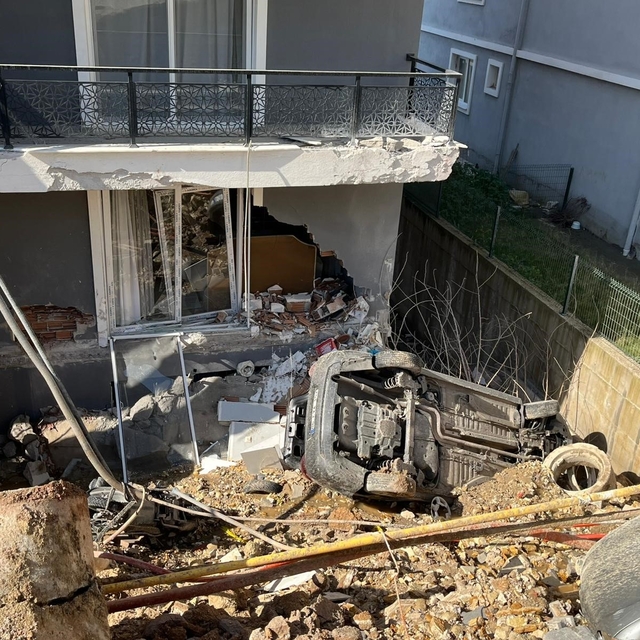 Menemen'de istinat duvarı çöken binanın müteahhidi gözaltına alındı