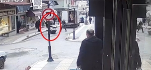 Tabanca ile vurup tekmeledi; o anlar kamerada