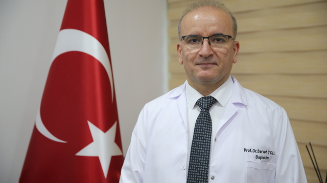 Siirt Eğitim ve Araştırma Hastanesi Başhekimi Prof. Dr. Yolbaş, basın mensuplarıyla bir araya geldi