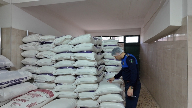 Çayırova'da Ramazan öncesi gıda denetimi