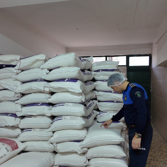 Çayırova'da Ramazan öncesi gıda denetimi