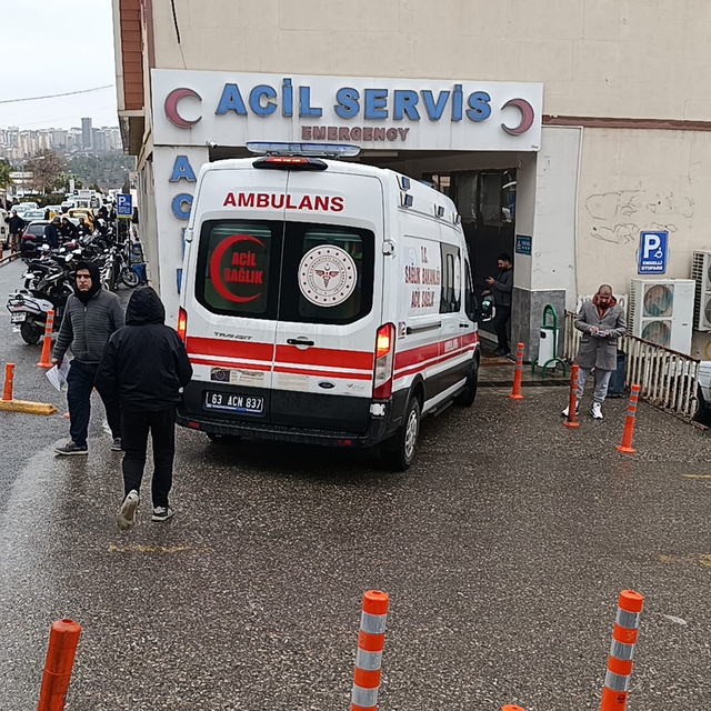 Muhtarın yaralandığı kavga büyüdü: 10 yaralı