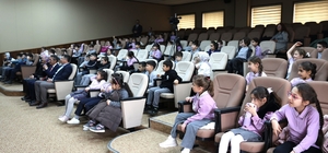 İlkokul öğrencileri Erenler Belediyesi'nde