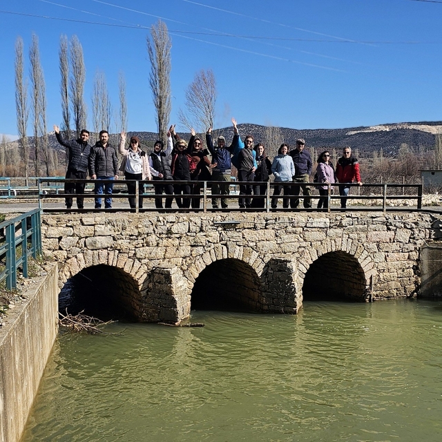 Beyşehir'de kuruyan tabiat harikası yeniden suya kavuştu