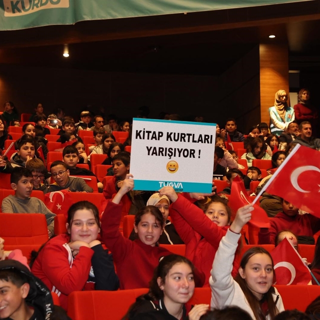 Gaziantep'in Gençleri "Kitapkurdu" ile geleceğe kanat açıyor