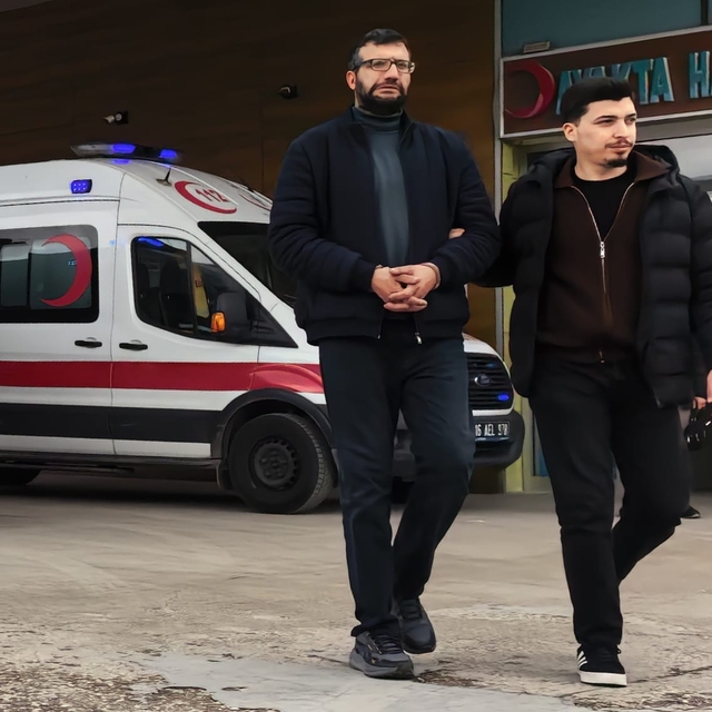 Takiple durdurulan otomobilde bonzai ele geçirildi, sürücü tutuklandı