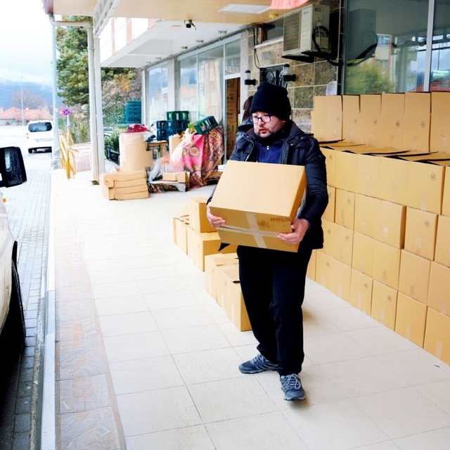 Çameli Belediyesinden ihtiyaç sahiplerine Ramazan kolisi desteği