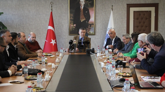 ODAK Mersin'de DemoDay'26 süreci başladı
MTSO Başkanı Çakır: "Önemli olan fikirlerin hayata dönmesi"
"100 milyon Euro'nun üzerinde girişim sermayesini girişimcilerle buluşturacağız"