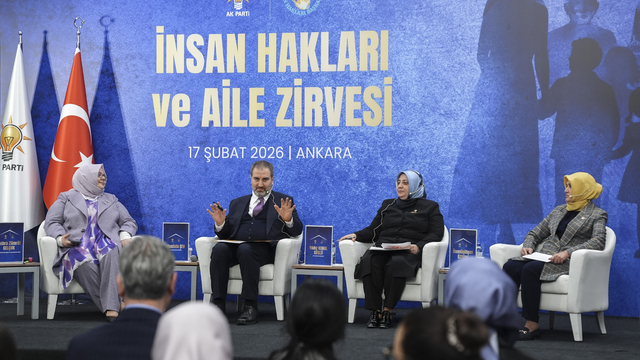 AK Parti'de "İnsan Hakları ve Aile Zirvesi" düzenlendi