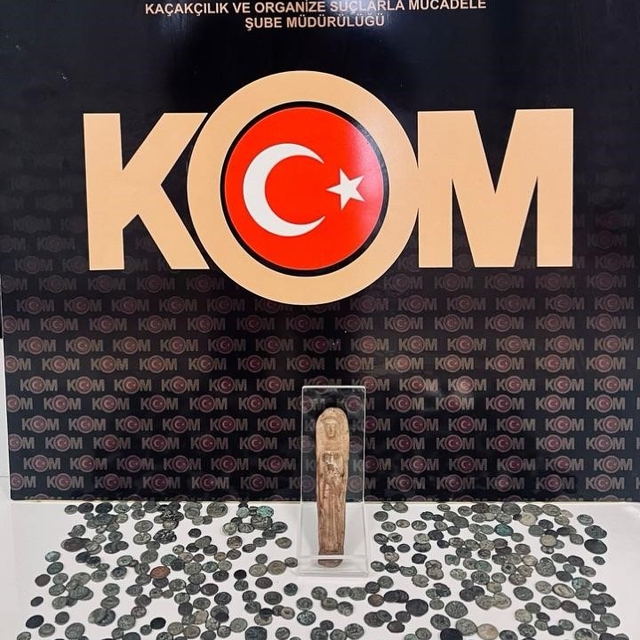 Muş'ta tarihi eser ve kaçakçılık operasyonu