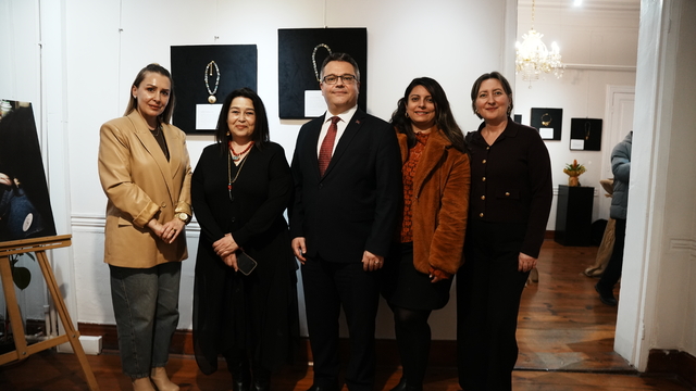 Çanakkale'de kadın sadekar Anadolu Medeniyetleri Sergisi açtı