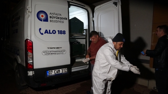 İnternette tanıştığı genç tarafından bıçaklanarak öldürüldü
Cinayet şüphelisi, 2 saat sonra yakalanarak gözaltına alındı