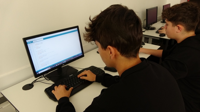 Yozgatlı gençler ileri teknoloji ile geleceğe hazırlanıyor