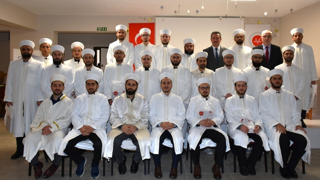 Bilecik'e atanan din görevlilerine 'Cübbe ve Sarık Giydirme' programı