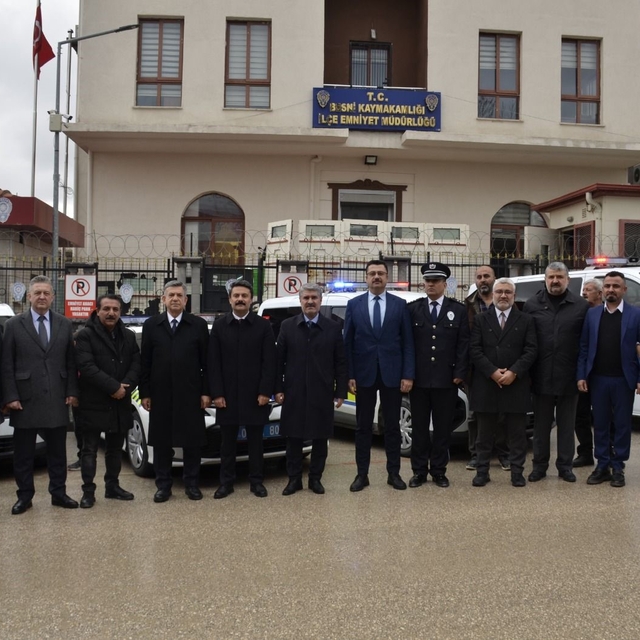 Hayırsever Ali Erdemoğlu'ndan Besni emniyetine 5 araç