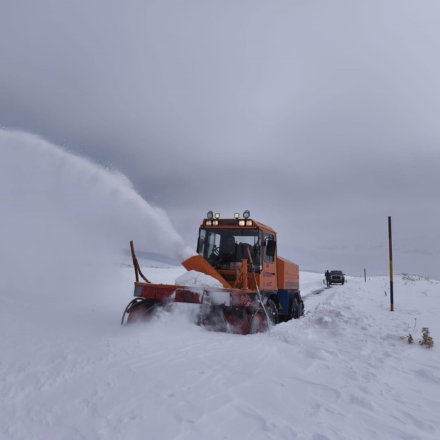Van'da 97 yerleşim yerinin yolu kapalı