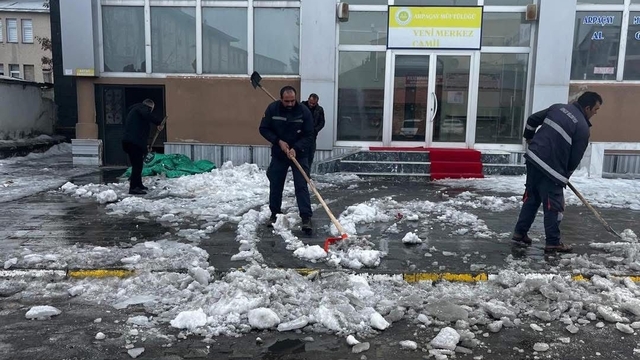 Arpaçay'da Ramazan temizliği
