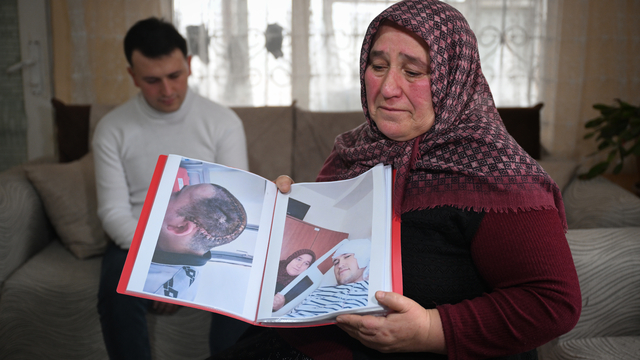 Staj yaptığı iş yerinde kafasından yaralanan genç yapay kemik ameliyatı için destek bekliyor