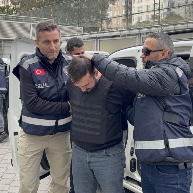 Kardeşlere maskeli saldırı cinayetinde 2 zanlı adliyeye sevk edildi