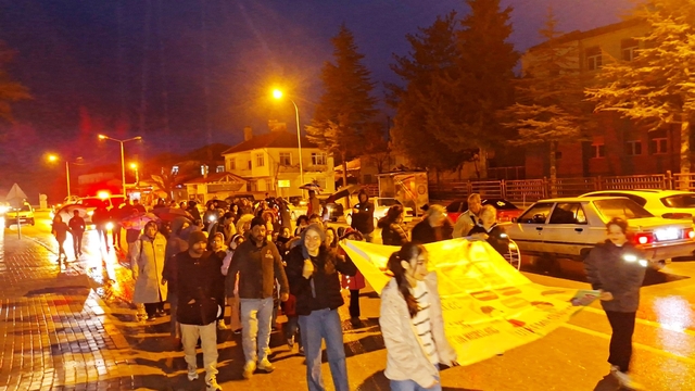 Hisarcık'ta Ramazan'ın gelişi fener alayıyla karşılandı