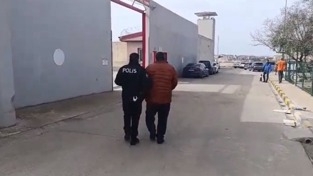 Hatay'da 8 ayrı suçtan hapis cezası ile aranan şahıs yakalandı