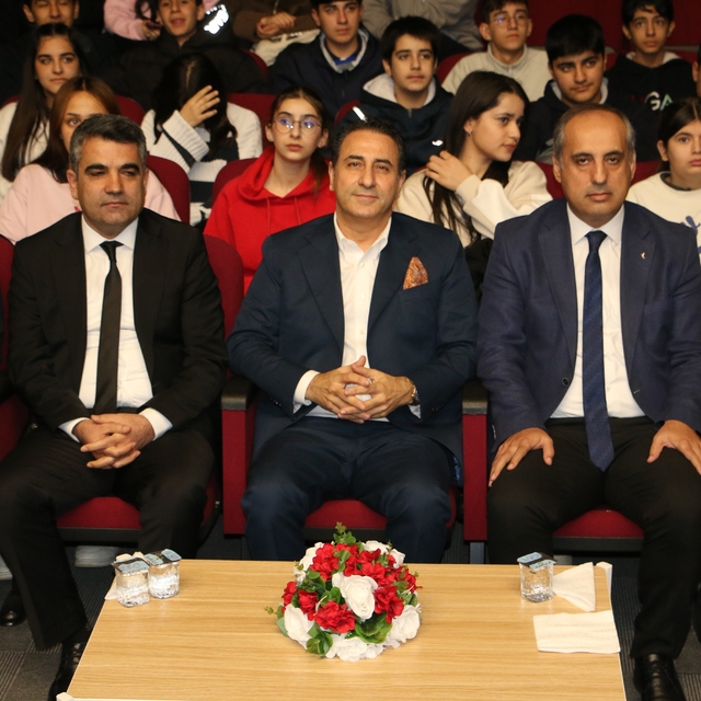 Diyarbakır'da mesleki ve teknik eğitimde girişimcilik semineri