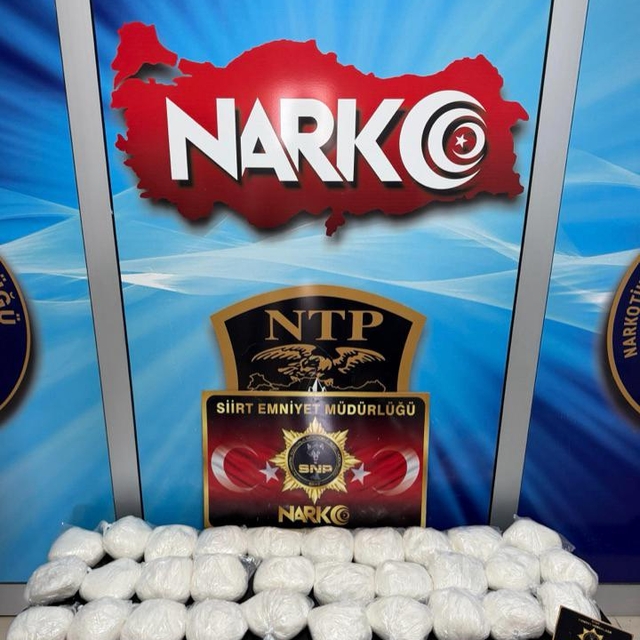 Siirt'te uyuşturucu operasyonunda yakalanan 4 zanlı tutuklandı