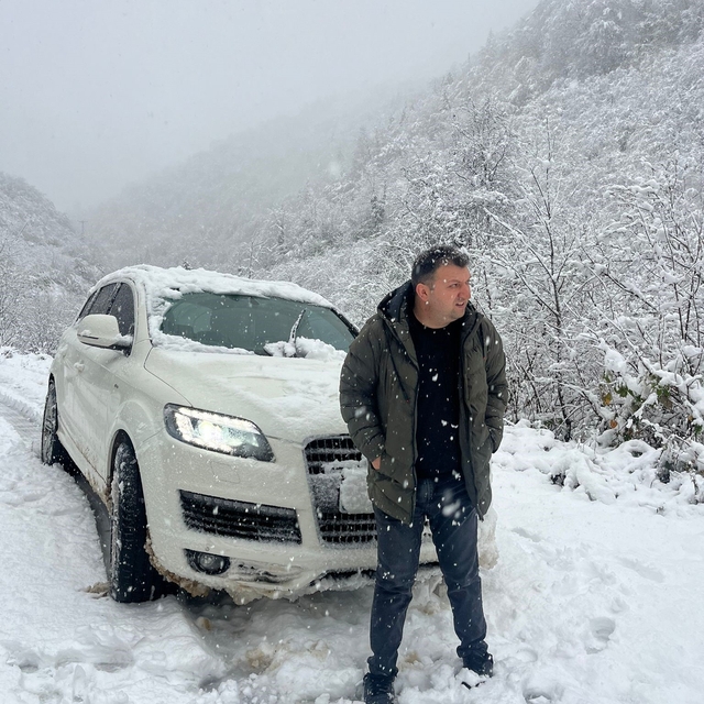 Galeriden noter satışıyla alınan lüks cipe gümrük şoku
Daha önce 19 kez sat...