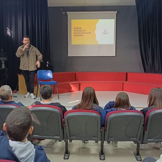 Manisa Ticaret Borsası Anadolu Lisesi'nden 'Akran Zorbalığı" semineri