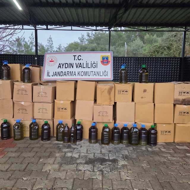 Didim'de tağşiş zeytinyağı operasyonu: "2 bin 932 litre zeytinyağı ele geçi...