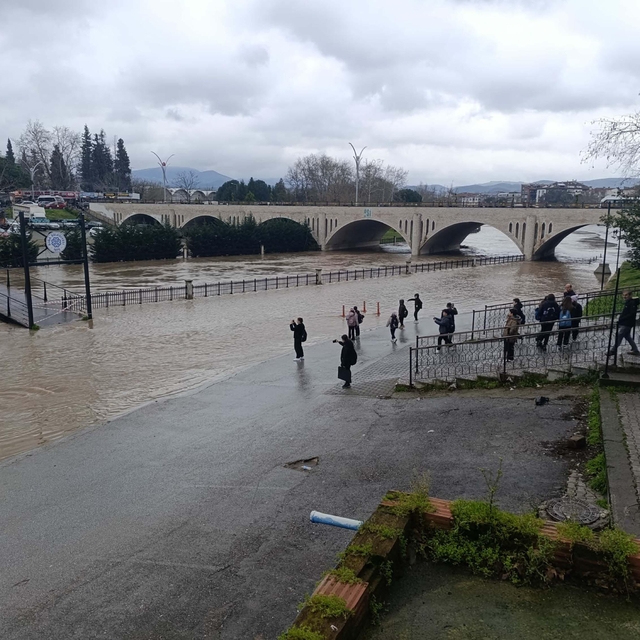 Çanakkale'de taşan Sarıçay dron ile görüntülendi (4)